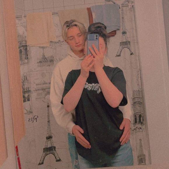 Meet the Posher Other - Meet your Posher, Alexandre